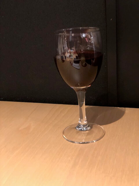 赤ワイングラス