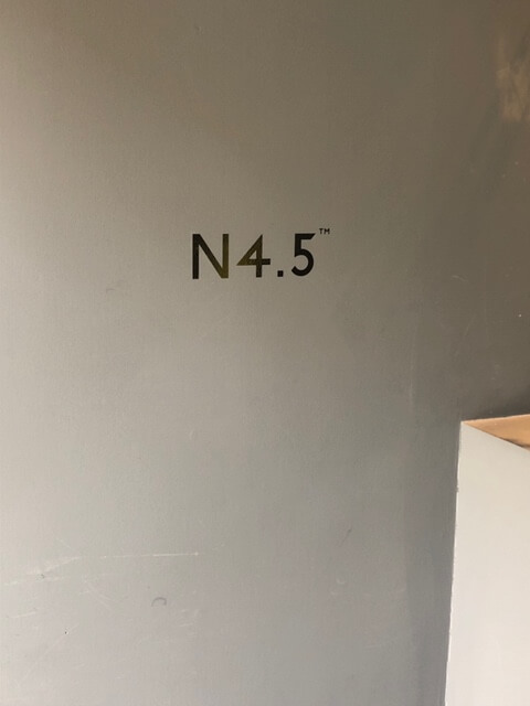 N4.5　店内